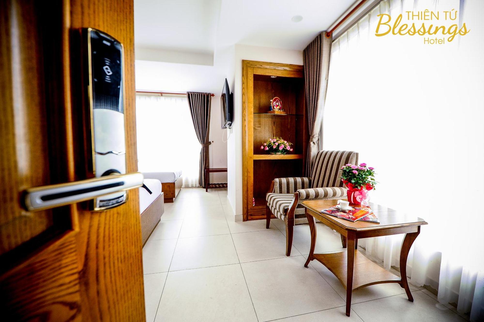 Thien Tu Hotel Thành Pho Ho Chí Minh Esterno foto
