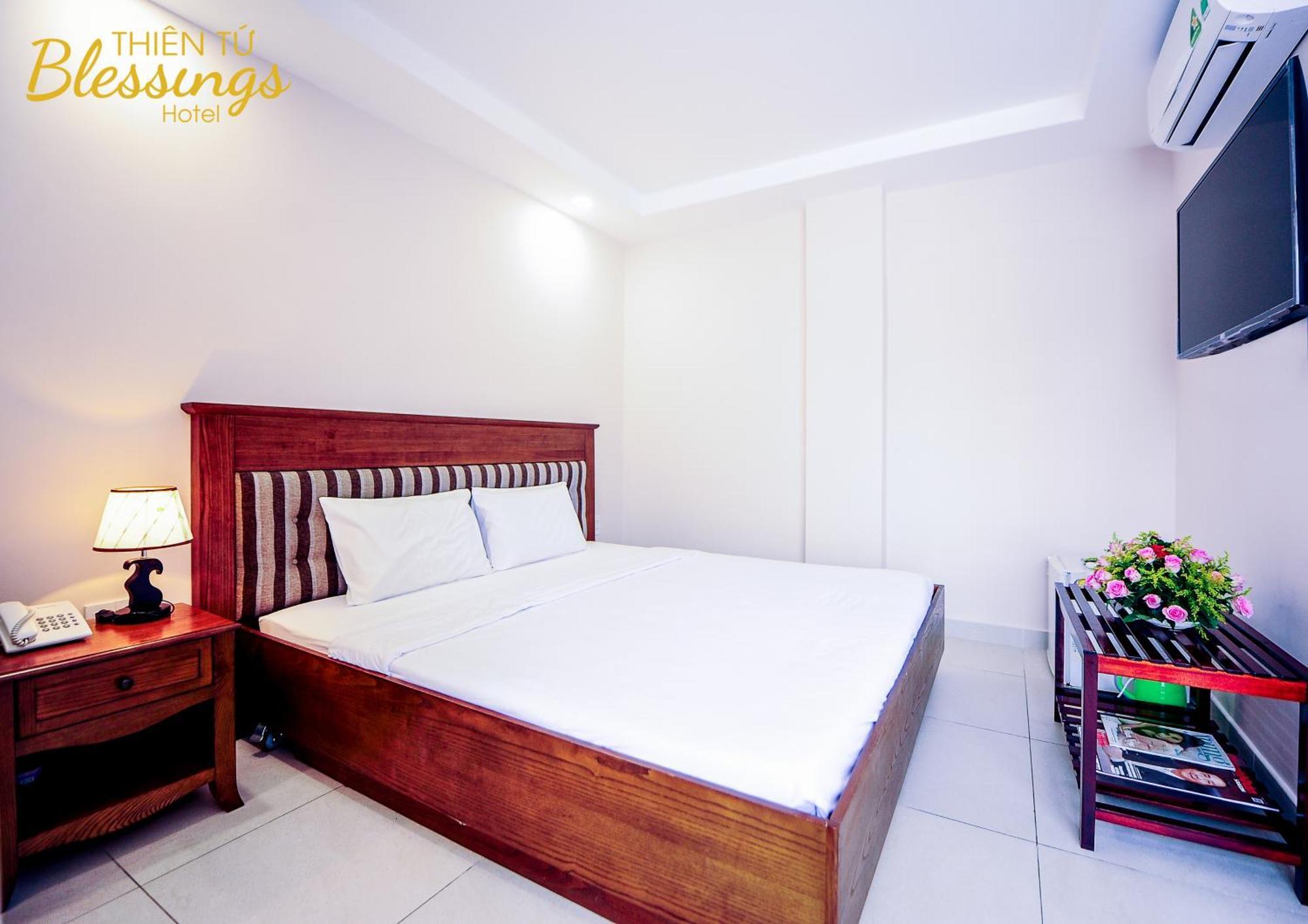 Thien Tu Hotel Thành Pho Ho Chí Minh Esterno foto